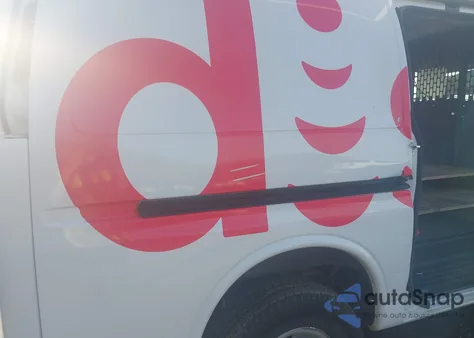 2022 Chevrolet Express Cargo Rwd 2500 Regular Wheelbase Wt from USA, damaged, VIN 1GCWGAFP8N1139097